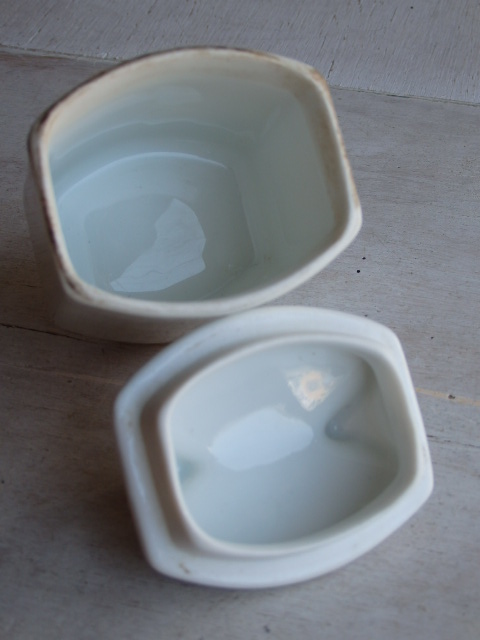 画像: キッチン雑貨　陶器製ミニ容器小物入れケース