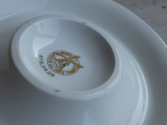 画像: MOULIN DES LOUPS カンパリ 陶器製  灰皿 小物入れ