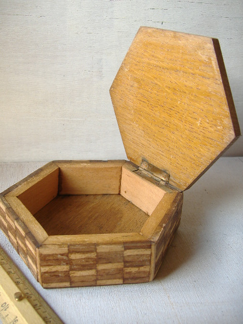 画像: 木製箱